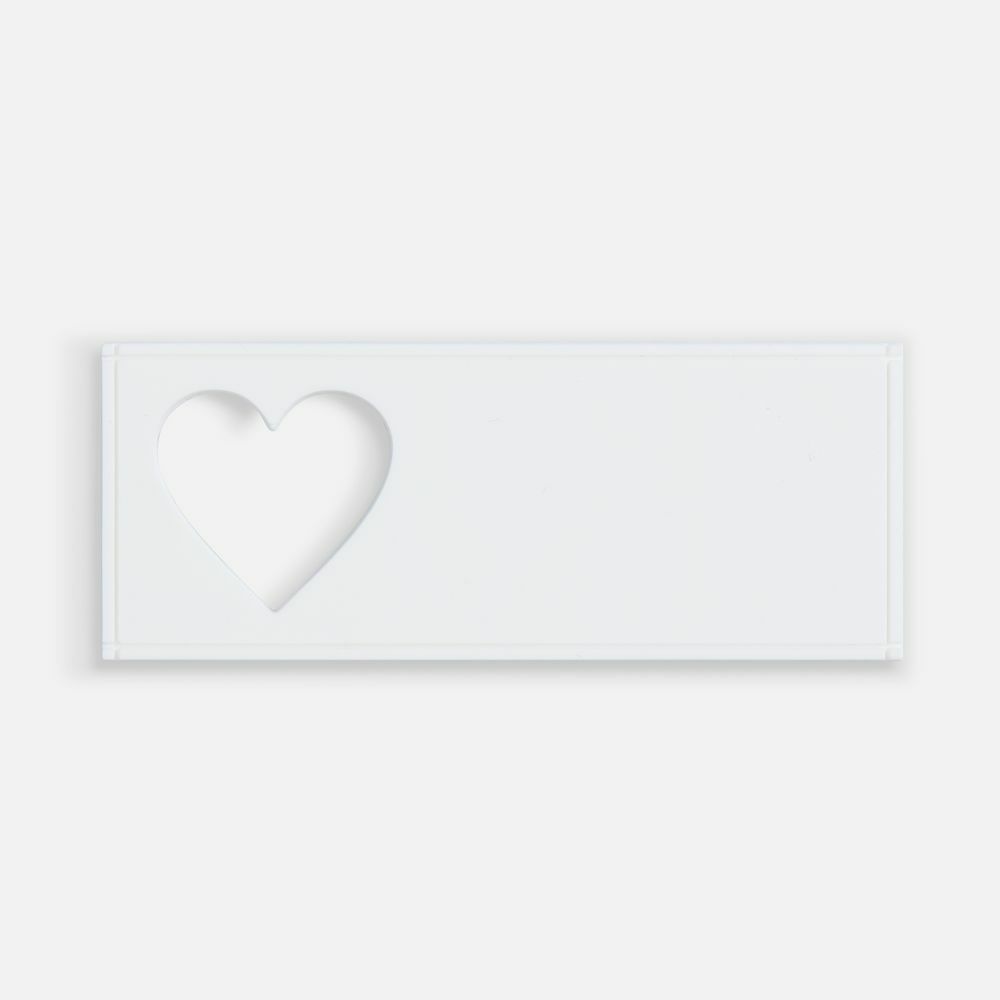 Лейбл из ПВХ с вырубкой «Сердце», белый