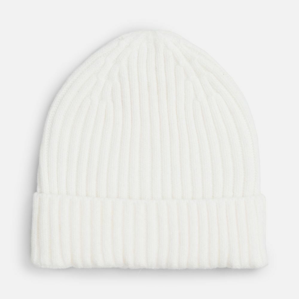 Шапка Laconi, молочно-белая